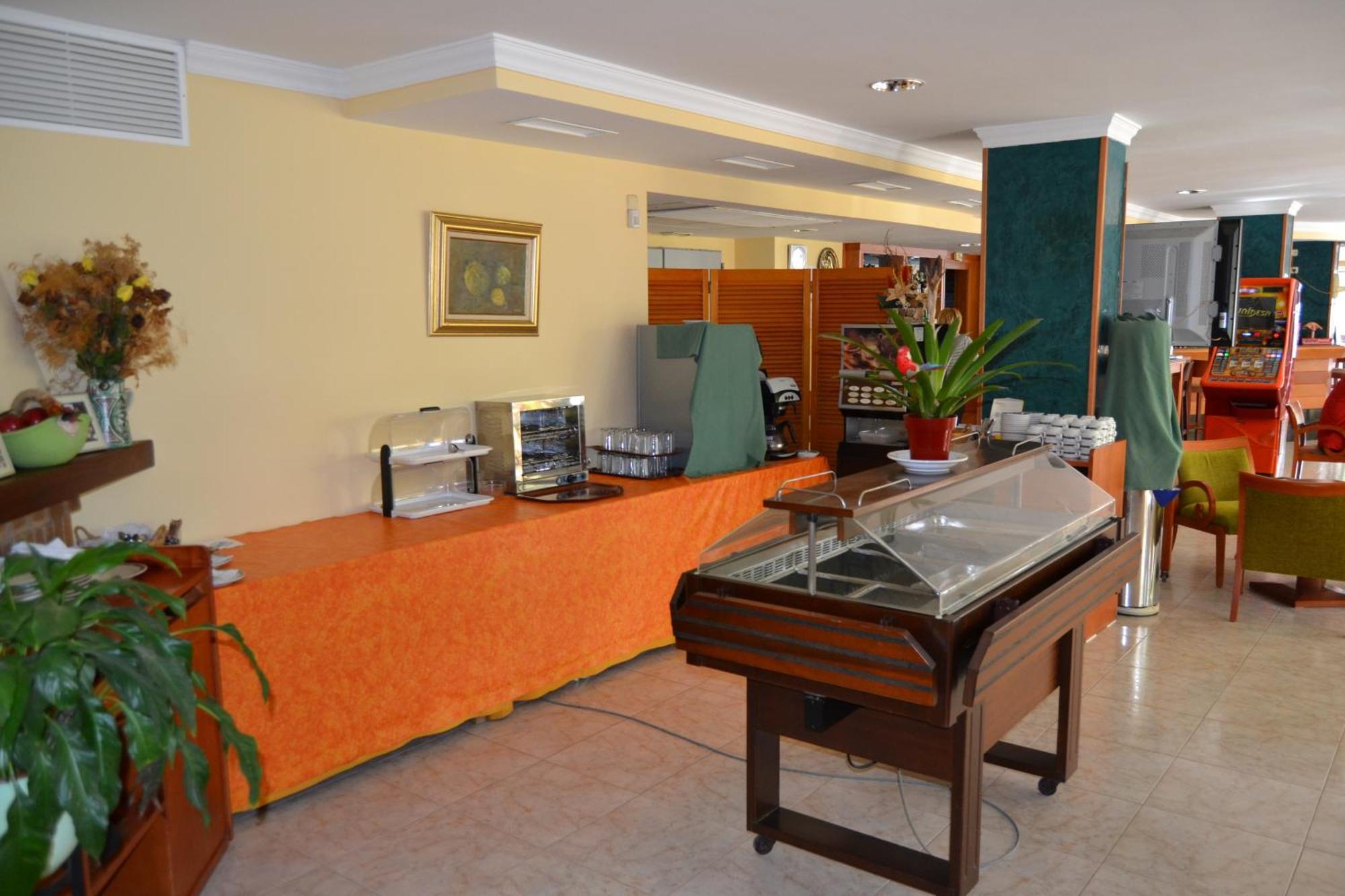 Hostal Leo D'Or Cala D´Or Eksteriør bilde