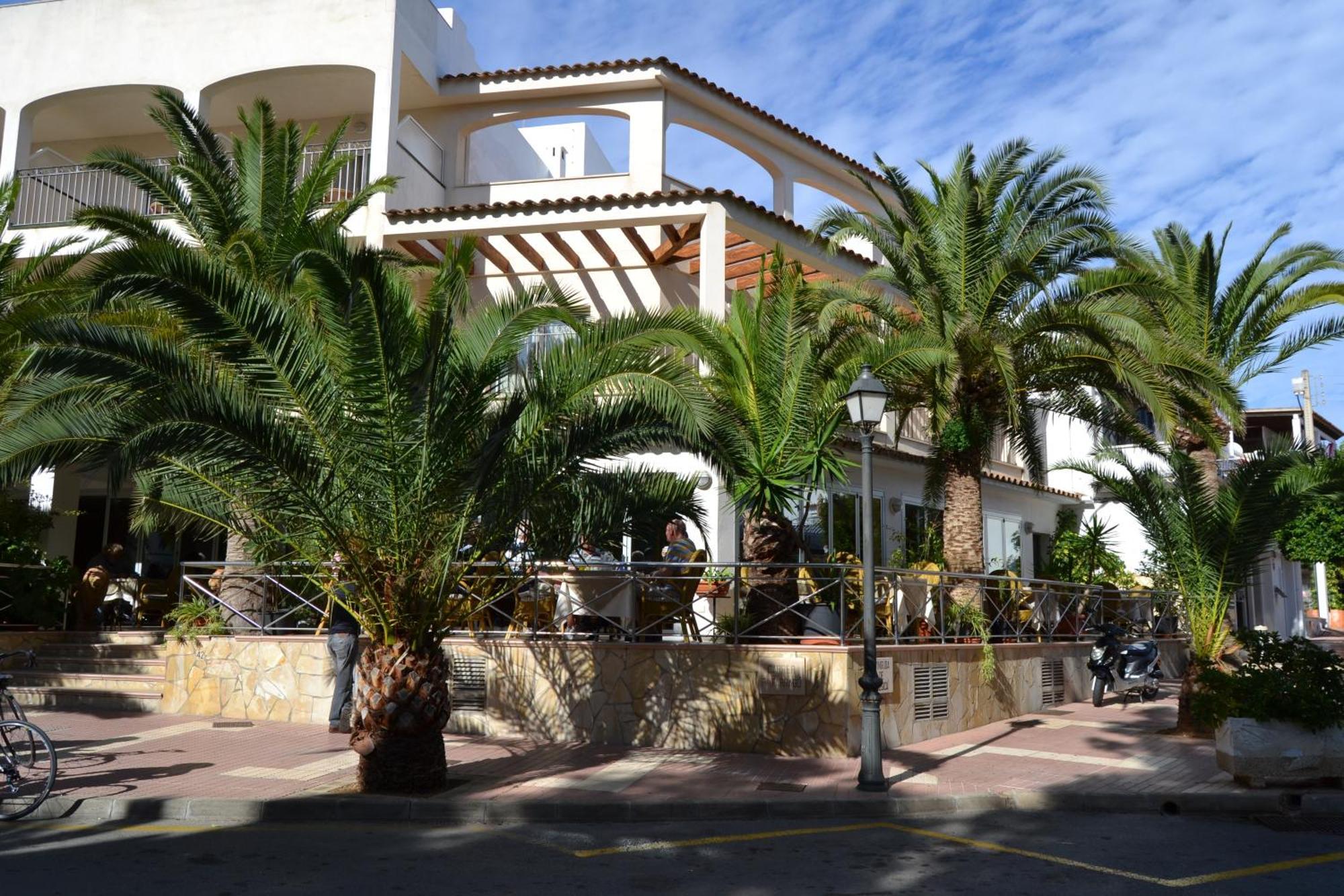 Hostal Leo D'Or Cala D´Or Eksteriør bilde