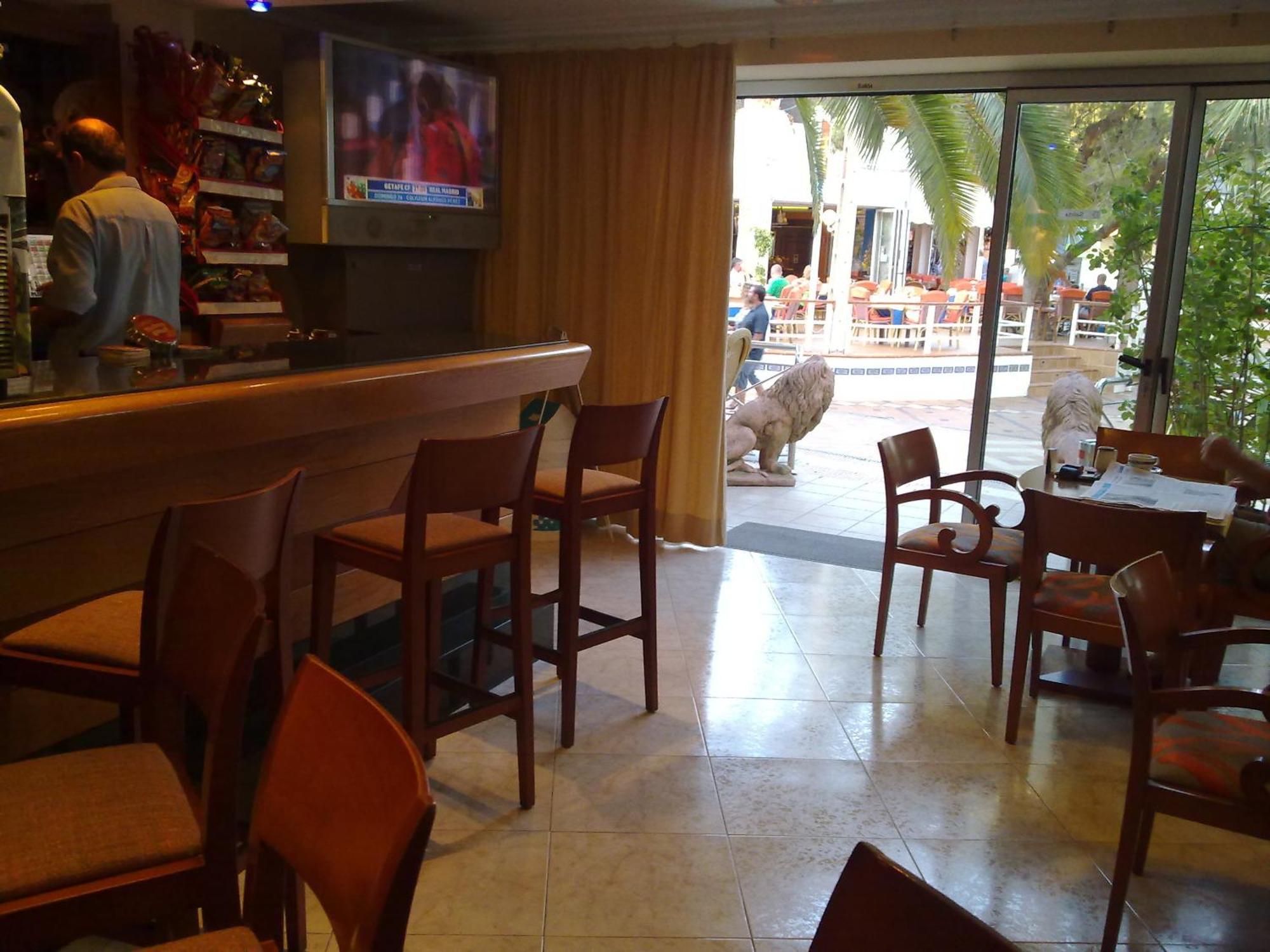 Hostal Leo D'Or Cala D´Or Eksteriør bilde