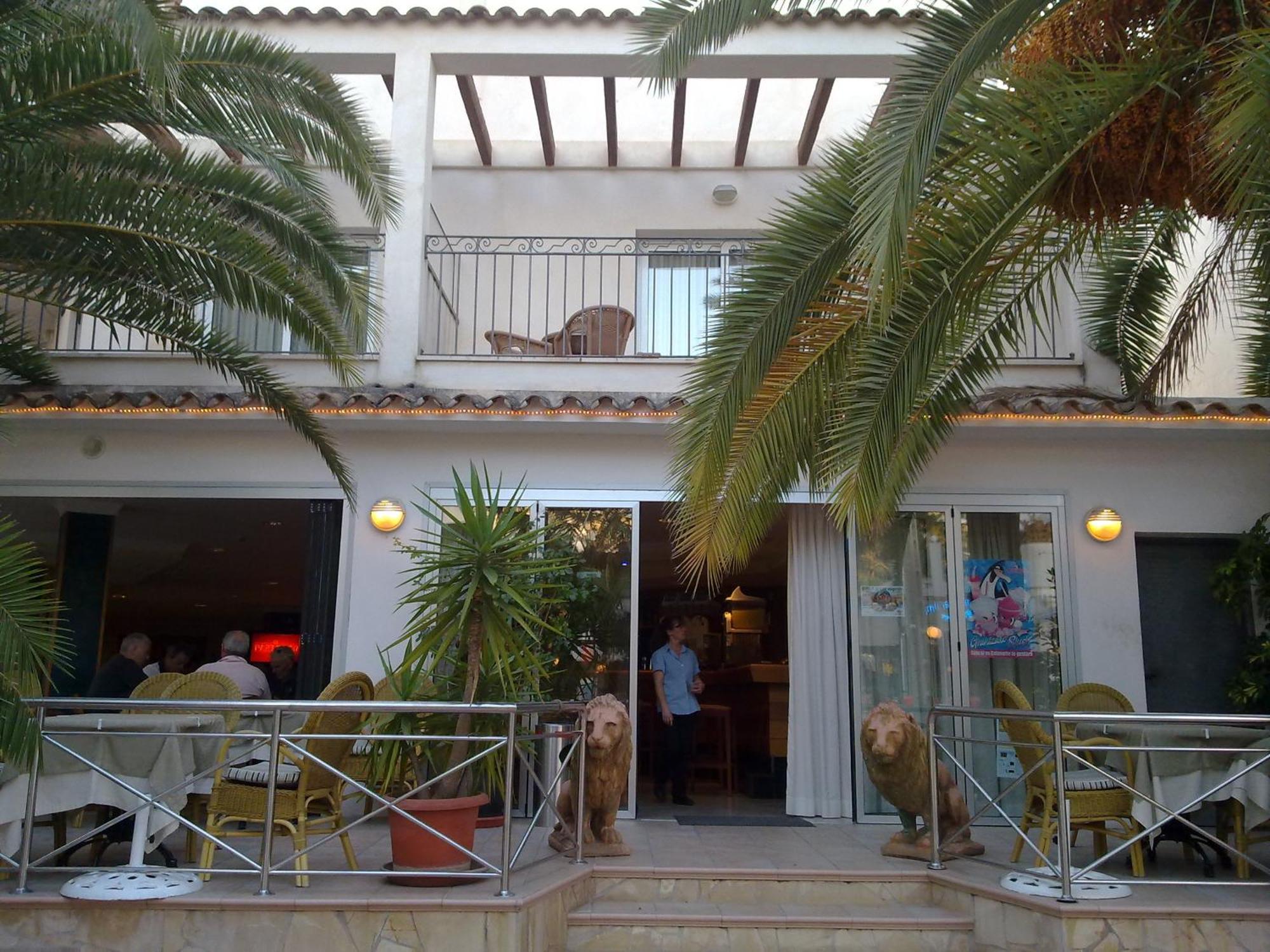 Hostal Leo D'Or Cala D´Or Eksteriør bilde